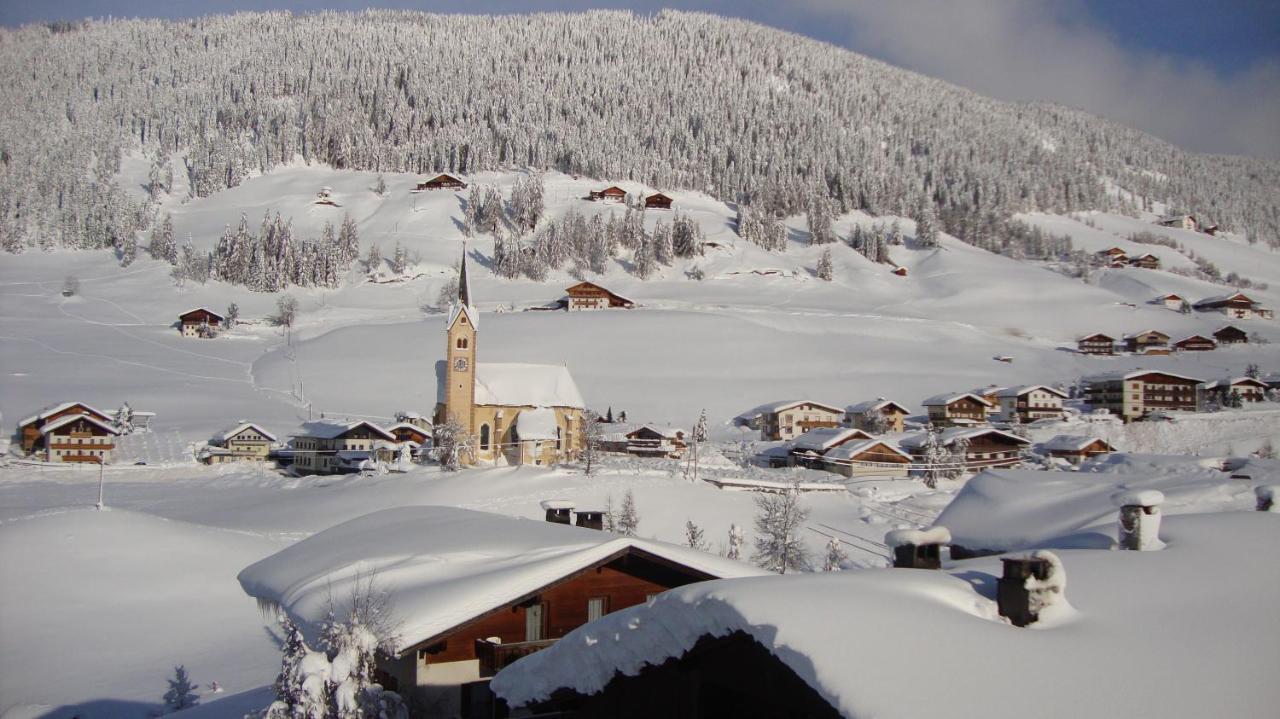 Haus Annemarie Apartments Kartitsch - Hochpustertal Bagian luar foto