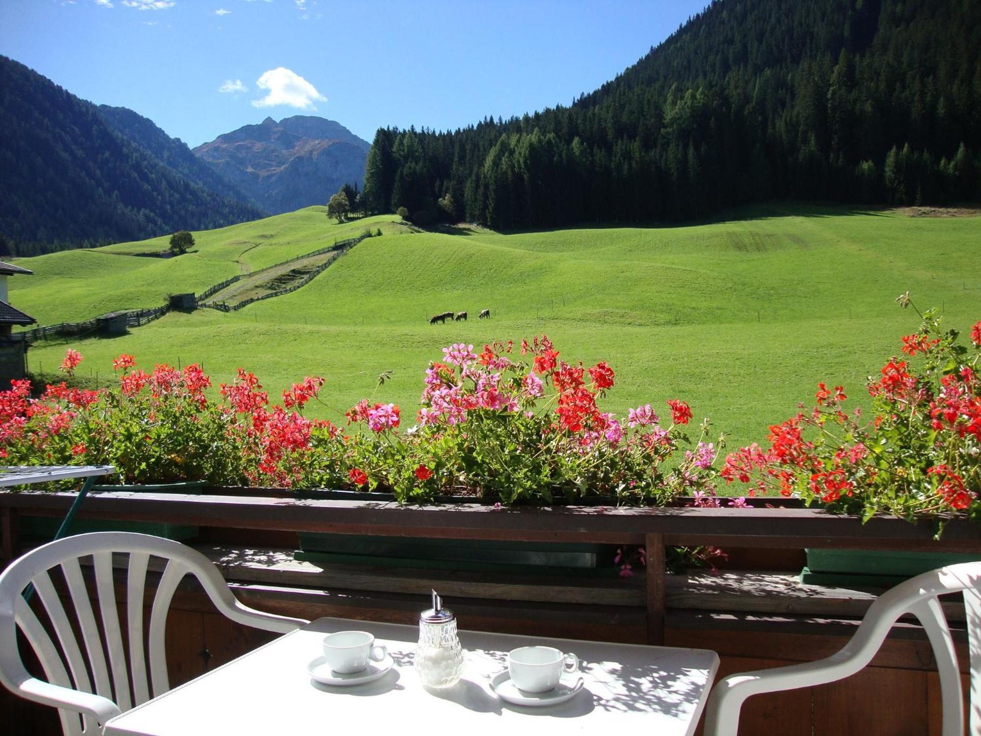 Haus Annemarie Apartments Kartitsch - Hochpustertal Bagian luar foto